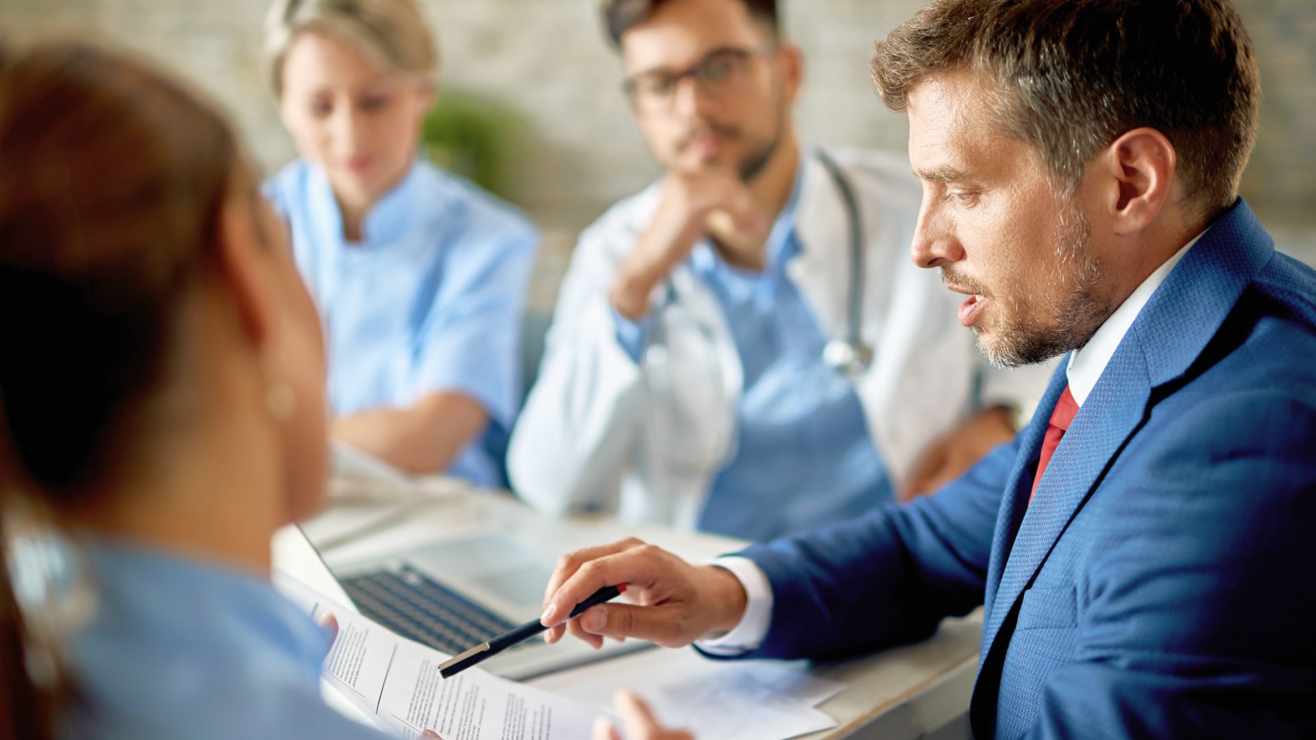 Effective Marketing To Doctors Comprehensive Guide 2025